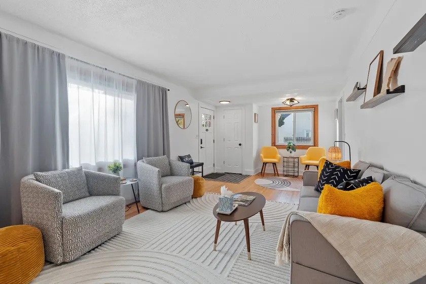 Pet-Friendly 3BR Cozy Home Near Mall of America - Image 1