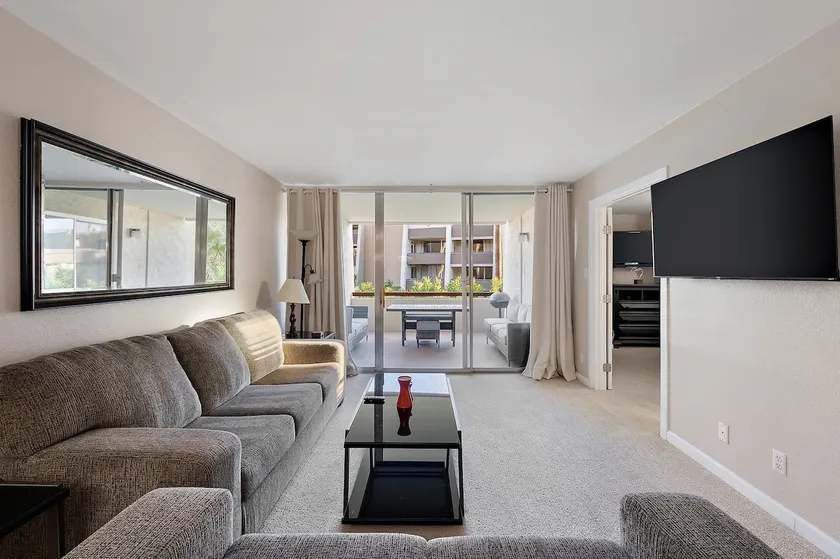 Double Master Suites & WALK to Oldtown Scottsdale! - Image 1