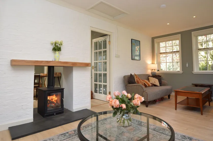 Old Powdermill Cottage - Image 1