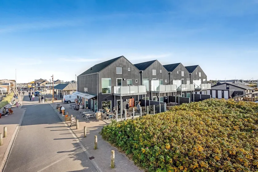 Holiday home 1042 - Image 1