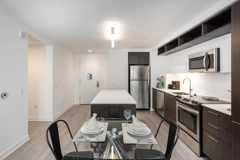 Perfect Location! Kitchen | Lobby | Work Space - Image 1