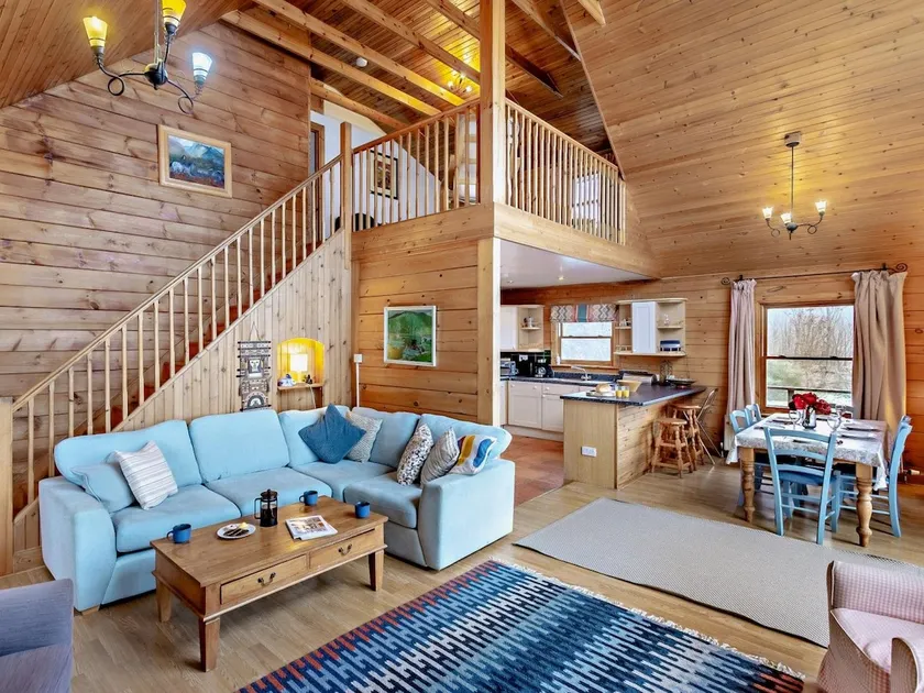 3 Bed in Fort William oc-95783 - Image 1