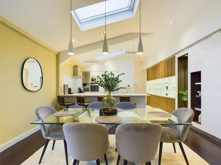 Spacious Belsize Park apartment close to station - Image 1