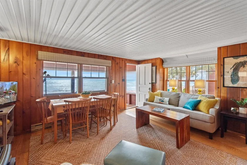 The Pond Cottage - Beach Front auf Beautiful Lake Michigan - Image 1