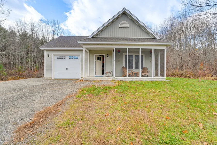 Ski, Hike & Boat: Modern Bridgton Retreat - Image 1