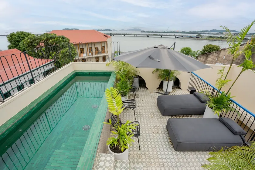Room deluxe with communal pool Ma4 - Image 1