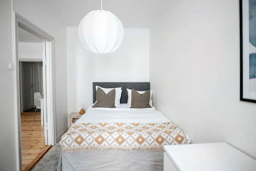 Beautiful one bedroom flat in central Old Town - Image 1