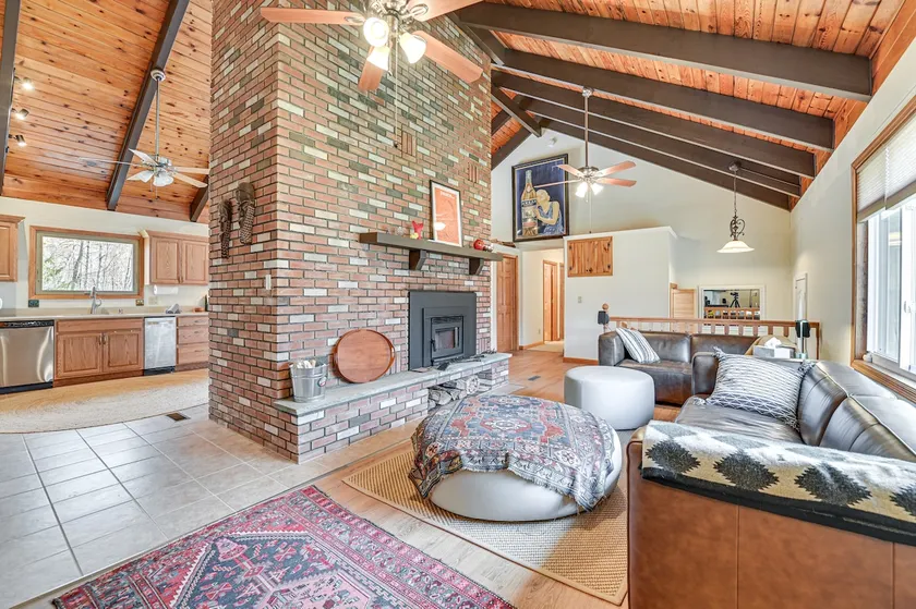 Mtn-view Home w/ Deck on 4 Acres in Windham - Image 1