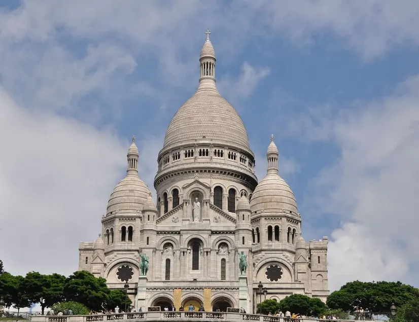 Cozy Cocoon in Montmartre 4p - Image 1