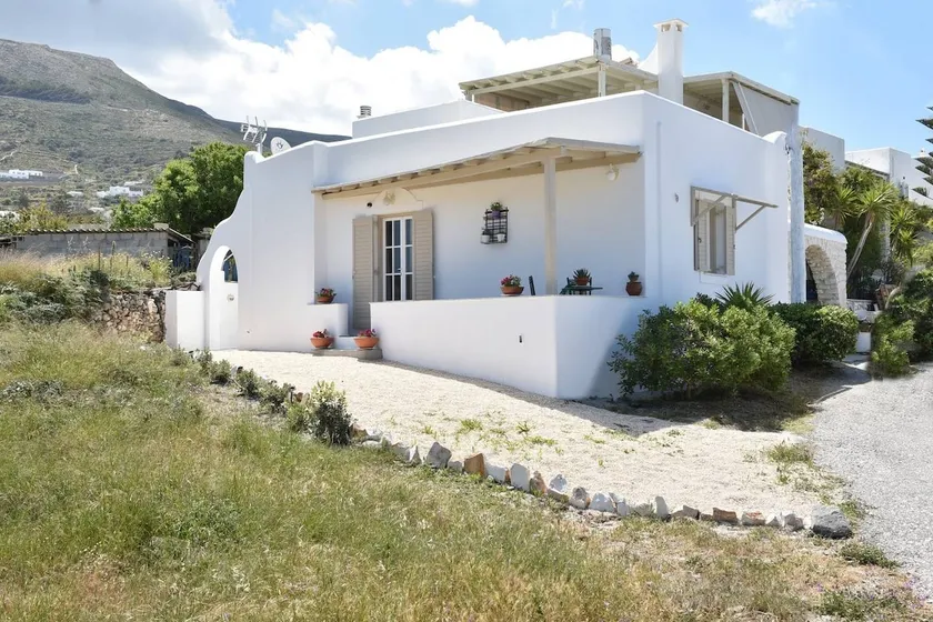Vagia Calm House - Image 1