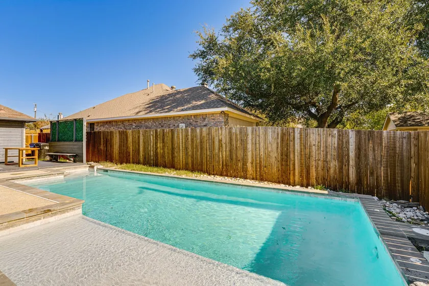 1/2 Mi to Frisco Commons! Family Getaway w/ Patio - Image 1