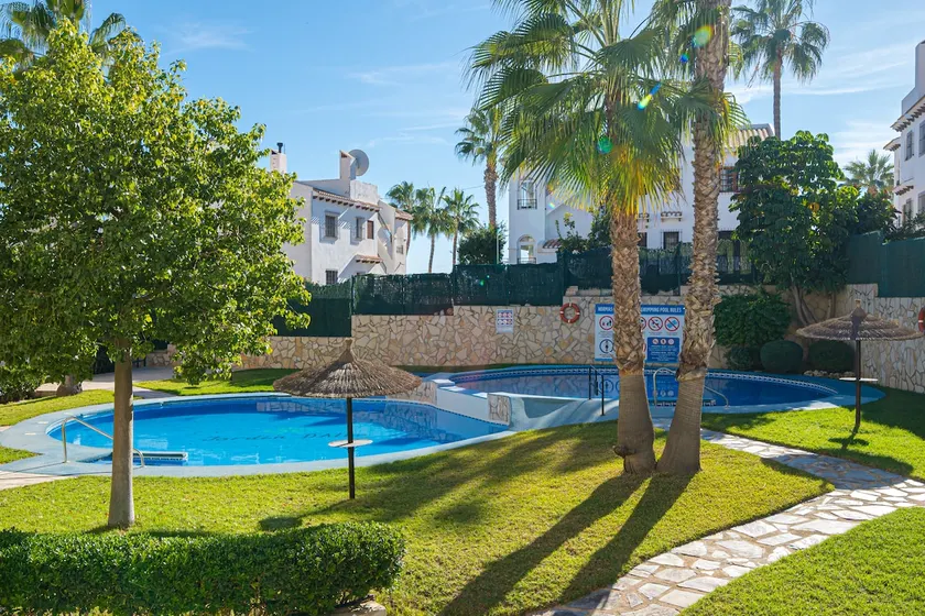 Jardin de Alba - Image 1