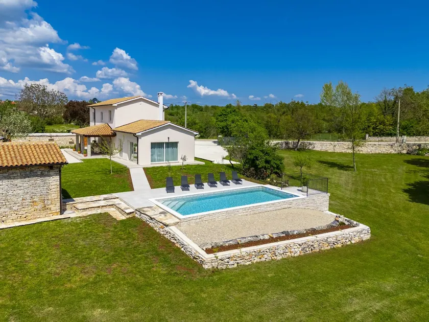 Jolanda by Interhome - Image 1