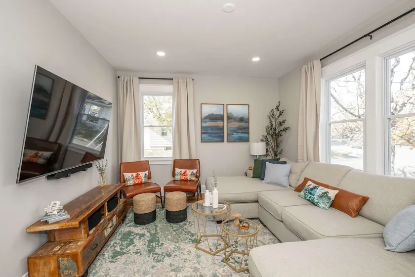 Bridgetown Bungalow - Image 1
