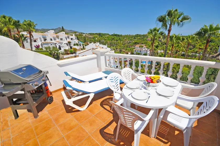 Dejlig moderne 2 værelses lejlighed Rabat 14 i Oasis de Capistrano - Image 1