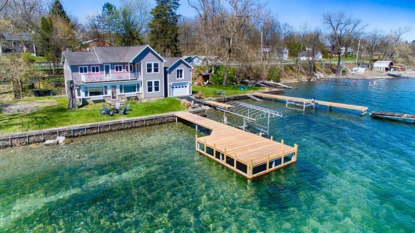 Cayuga Gray: Lakefront Home Near Cayuga Wineries! - Image 1