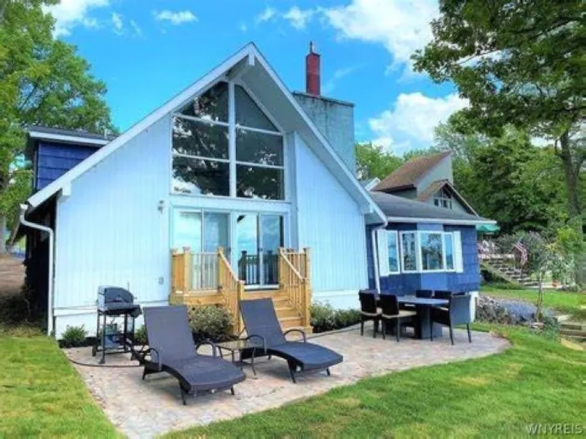 Ripple Side Cottage - Image 1