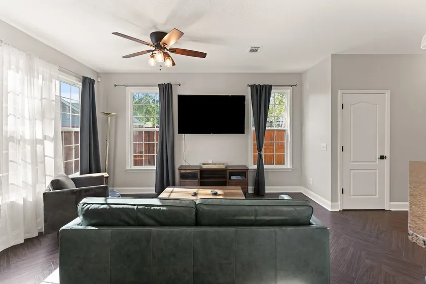 Modern Retreat - Image 1
