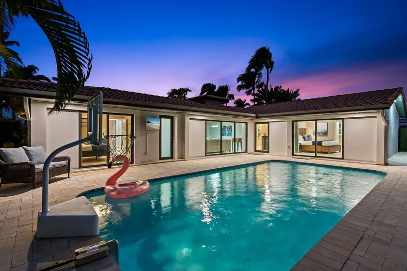 HUGE Heated Pool~Waterfront~BIG Patio + Dock - Image 1