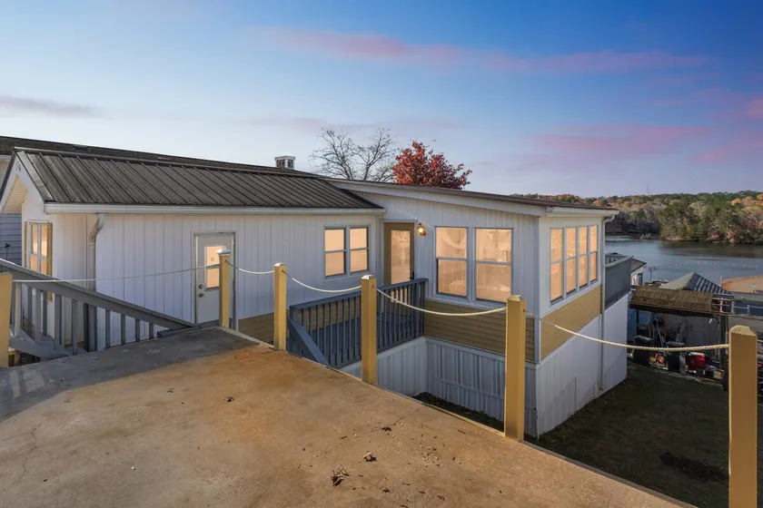 Lakefront Retreat In Badin Shores Resort 2 Bedroom Home - Image 1