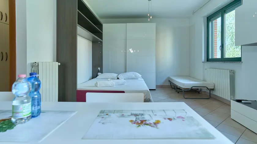 APT. 14-Cosy Apartment with Balcony - Image 1