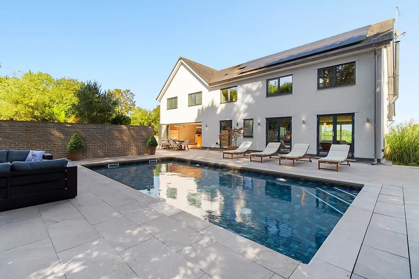 Austiger House | Finest Stays - Image 1