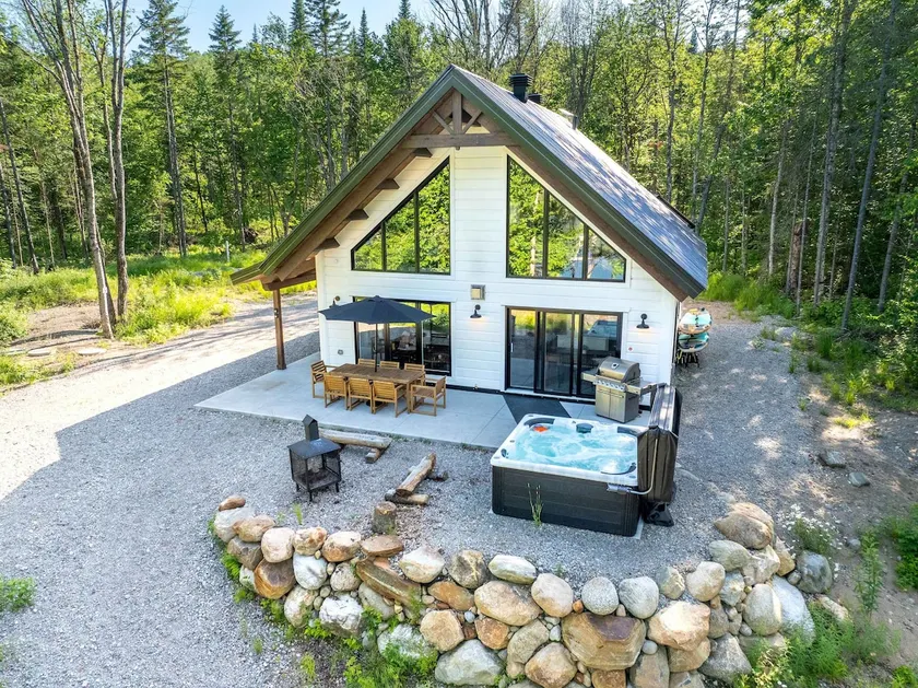 Spa, Steam room and Lake | Le Stuga - Image 1