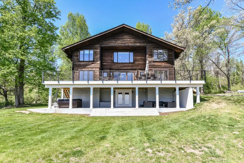 The Lodge at Bear Rock - Image 1