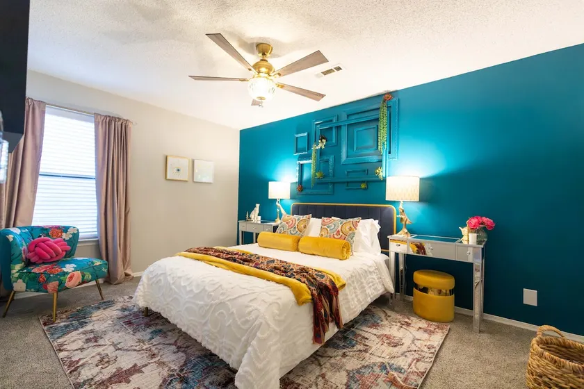 Boho Bungalow near DT Fayetteville & UofA - Image 1