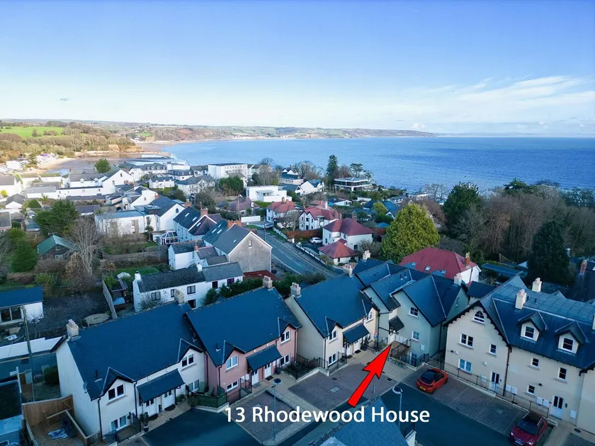 13 Rhodewood House - 2 Bedroom Apartment - Saundersfoot - Image 1