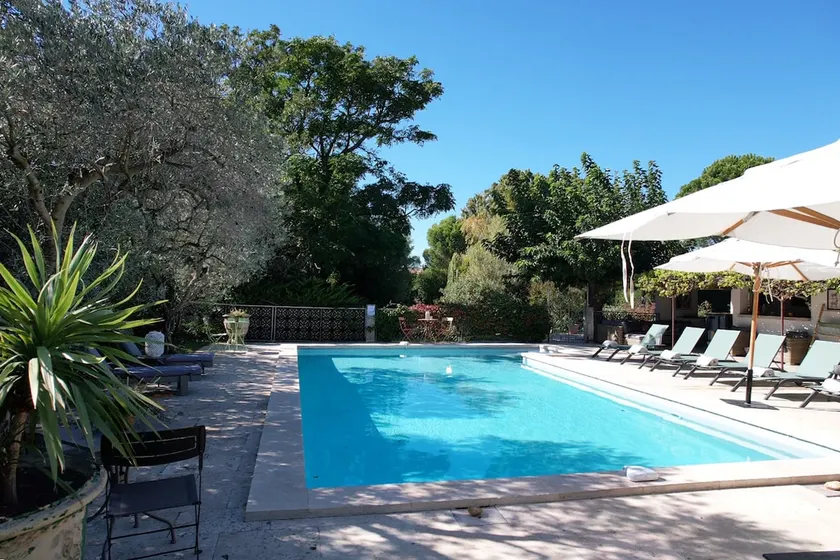 Villa with heated pool, tennis, Fontvieille Ls1 - Image 1