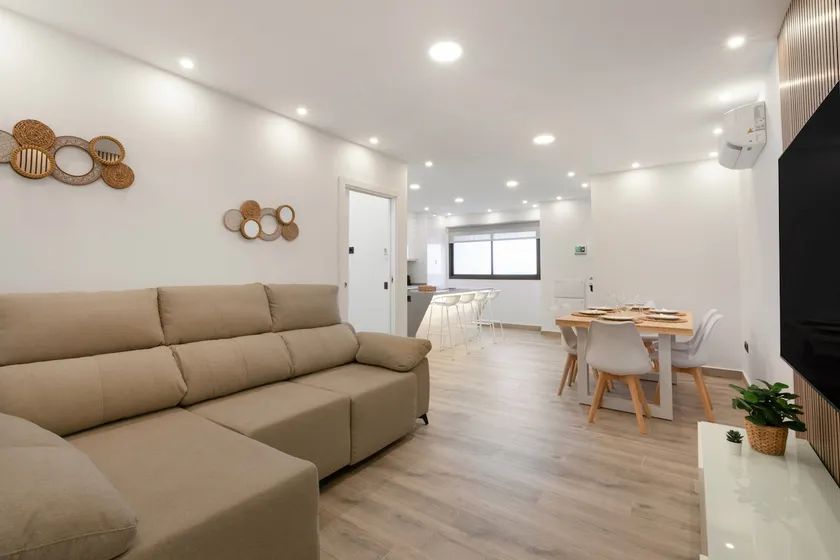 Avenida Marítima Apartment - Image 1