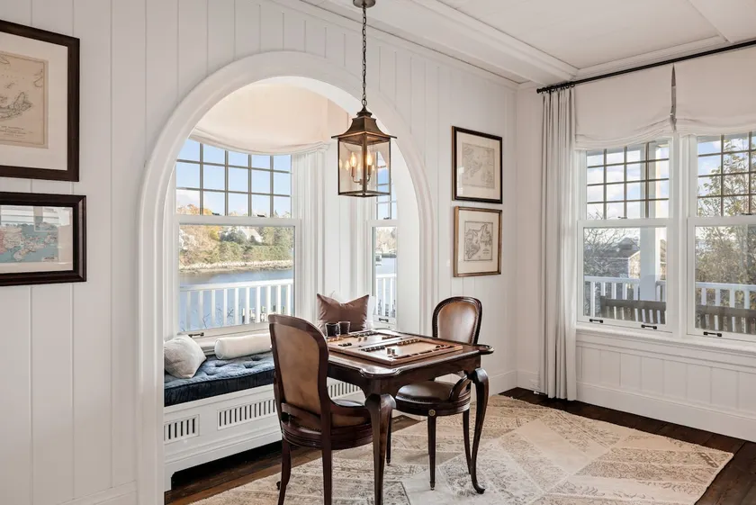 White Cottage - Image 1