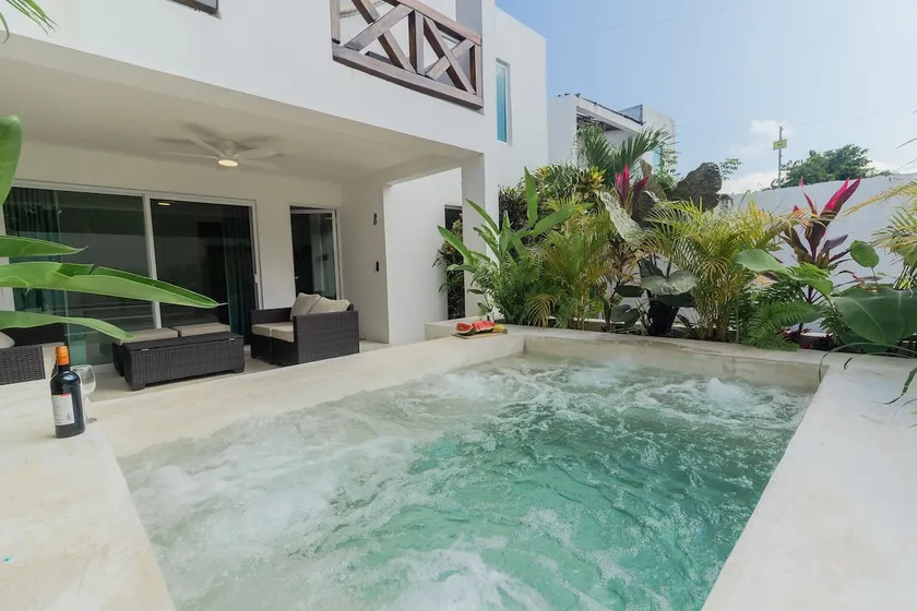 Private 2BR Home with Plunge Pool | Quiet Area - Image 1
