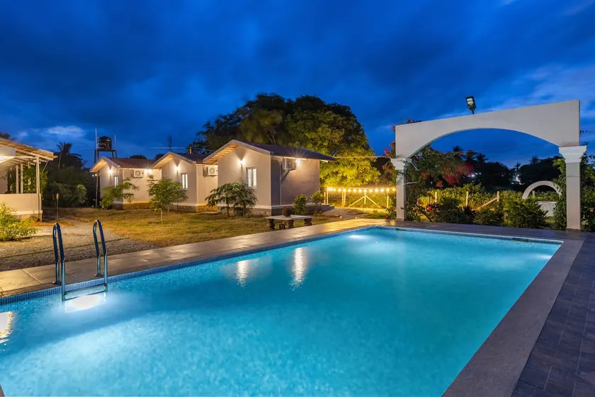 Lakeside Paradise by StayJade|5Cottages|Pvt Pool - Image 1