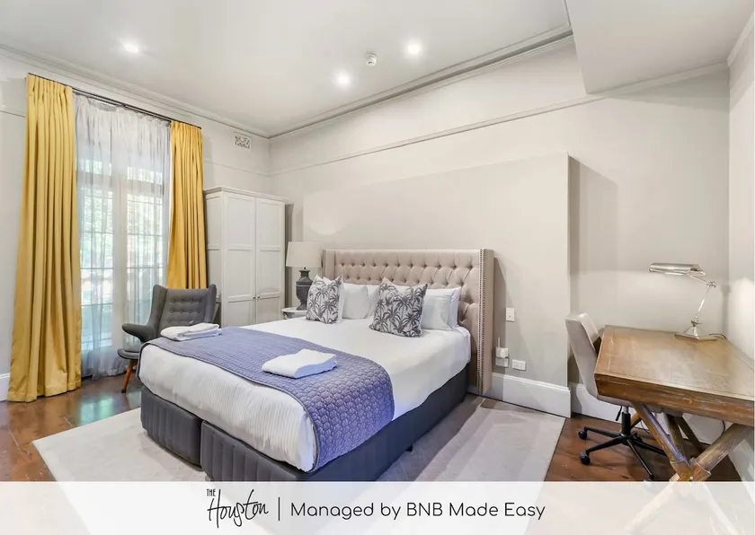 Junior Accessible Suite | The Houston Wagga - Image 1