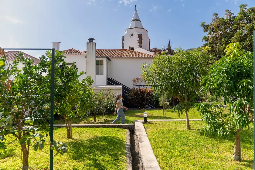 Casa do Beiral by An Island Apart - Image 1