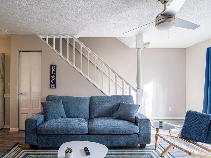 Family Friendly Townhome near USF - Image 1