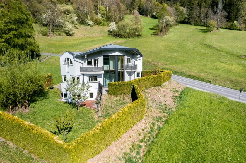 Armelen Villa - Image 1