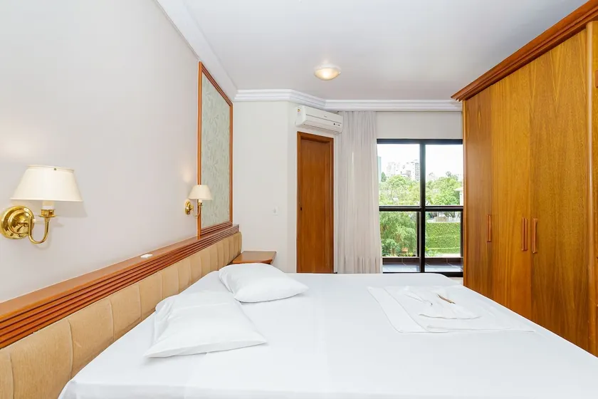 Batel Residence | Next to Shopping and PIB Curitiba - Image 1