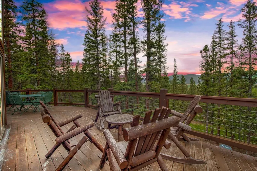 New Listing! World class fishing, snowmobiling,ski - Image 1