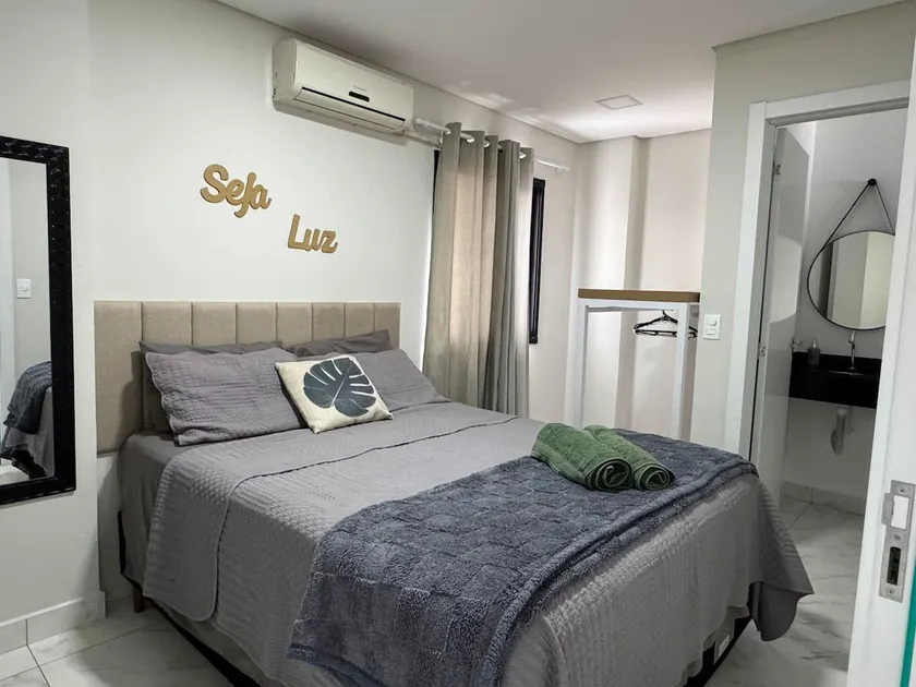 Cozy apartment near the lake and mall - Image 1