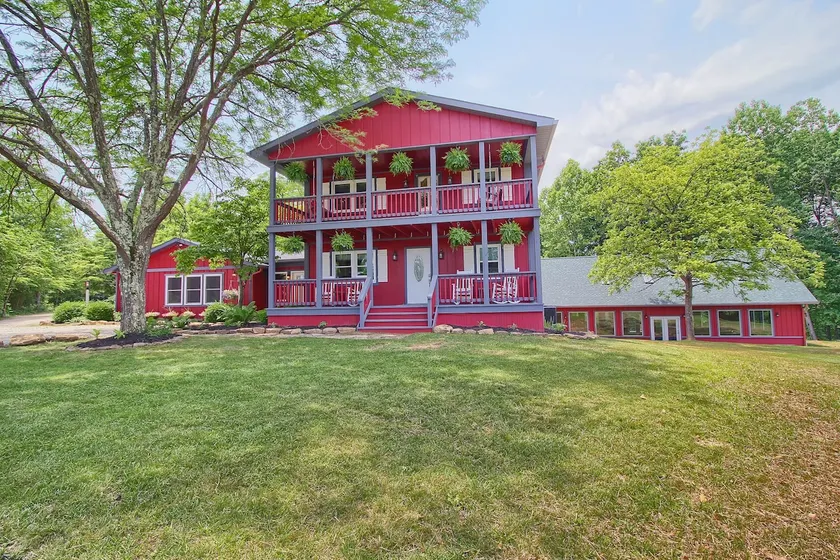 Southern Belle Lodge - Indoor Pool, Hocking Hills - Image 1
