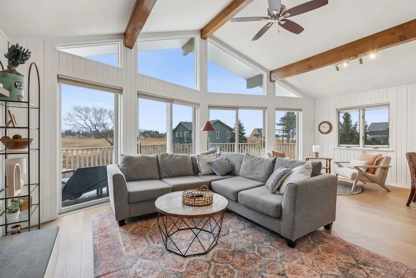 Walk to Kennebunk beaches! 4BR home with marsh vie - Image 1