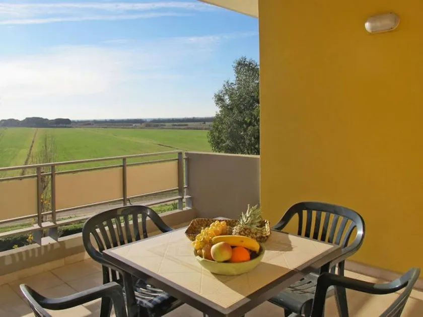 Italy Three-room apartment, 6 beds - Image 1