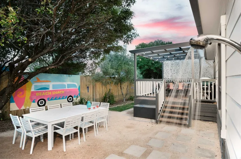Torquay Beach Shack - Image 1