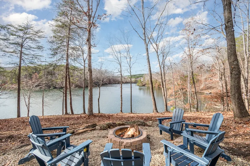 Lake Point Escape on Belews Lake - Image 1