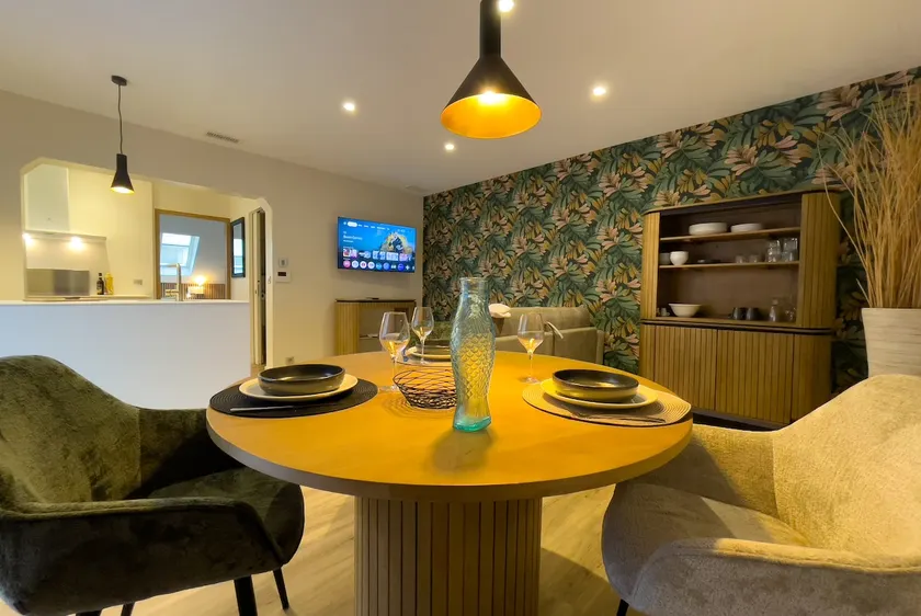 Maison Regent Spa – At the top of the stairs - Image 1