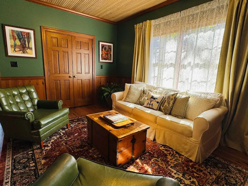 The Reynolds House - Image 1