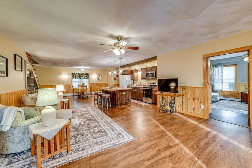 Lisle Apt: 4 Mi to Dorchester Lake! - Image 1